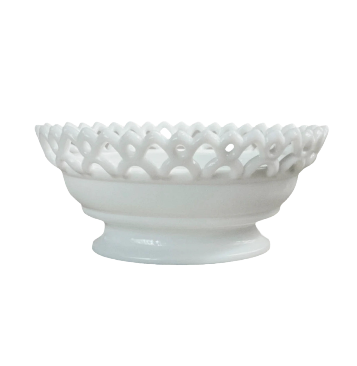 White ceramic bowl candle with decorative lace-like rim